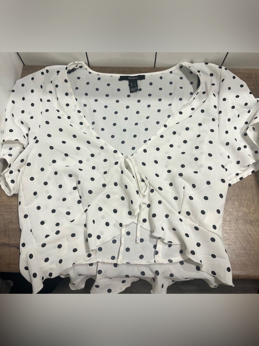 Forever 21 White Polka Dot Tie-Front Blouse NEW 🖤🤍